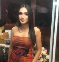 Meen meen good massage good service - Transsexual escort in Bangkok