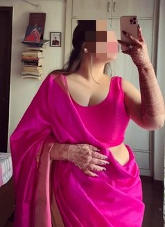 Bhabhi cam - escort in Gurgaon Photo 2 of 2