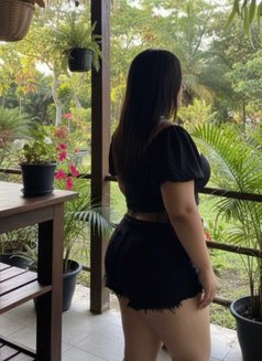 BBW cam - escort in Bangalore Photo 2 of 2