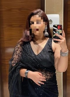 Cam session - escort in Navi Mumbai Photo 2 of 2