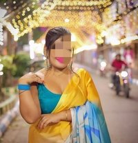 Cam Bhabhi - puta in Mumbai