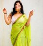 Cam bhabhi - escort in Mumbai Photo 1 of 2