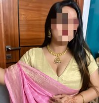 Bhabhi cam - escort in New Delhi