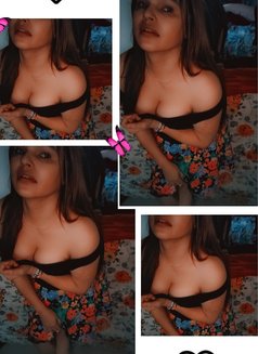 Meena - Transsexual escort in Mumbai Photo 11 of 13