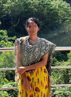 Meena Live Cam Show and Meet - escort in Kochi Photo 2 of 2