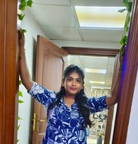 Meena Malayali Private Abu Dhabi - puta in Abu Dhabi