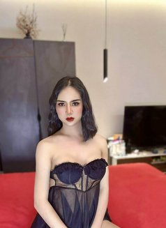 Meena Th Bigcock - Masajista in Riyadh Photo 2 of 8