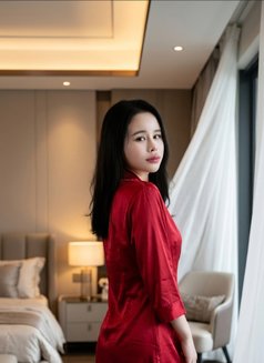 Meena - masseuse in Doha Photo 18 of 18