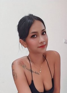 Meena - escort in Hong Kong Photo 15 of 20