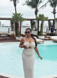 Meena - escort in Pattaya Photo 4 of 10