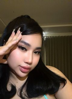 Meena - escort in Jeddah Photo 25 of 26