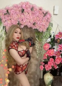 Meena Thai Ladyboy I arrive today new - Transsexual escort in Al Manama Photo 16 of 17
