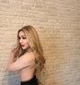 Meena Thai Ladyboy I arrive today new - Acompañantes transexual in Al Manama Photo 3 of 9