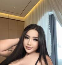 Meena (Vvip) - escort in Abu Dhabi Photo 1 of 9