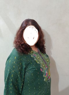 Meenaa - escort in Mumbai Photo 10 of 11