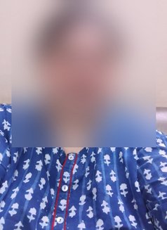 Meenaa - escort in Mumbai Photo 14 of 19