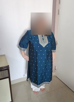 Meenaa - escort in Mumbai Photo 18 of 19