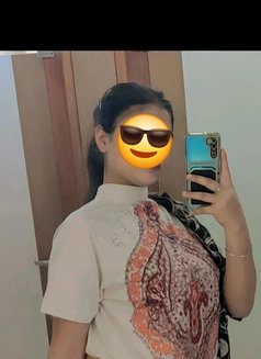 (🥀Meenakshi🥀Kaur) Topper M.R Website - escort in New Delhi Photo 2 of 9