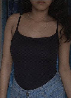 Meenal - escort in New Delhi Photo 3 of 3