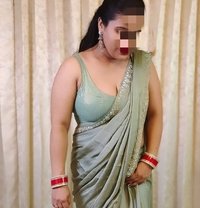 Bhabhi for cam - escort in New Delhi