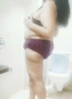 Meenu _cam_ lady - escort in Mumbai Photo 8 of 8