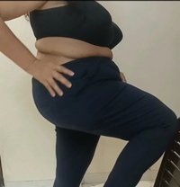 Meenu _cam_ lady - escort in Mumbai