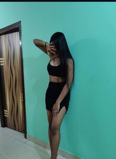 Meenu - escort in Surat Photo 3 of 3