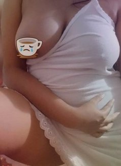 Meenu tamil big booty lady - escort in Colombo Photo 6 of 12