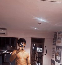 Meet - masseur in Pune