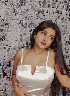 Kajal I am independent - puta in Gurgaon Photo 2 of 4