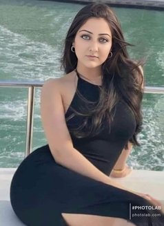 Meera Busty - escort in Dubai Photo 2 of 5