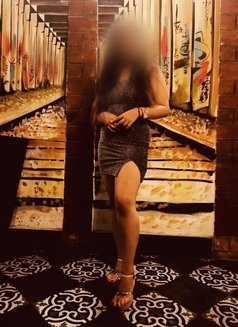 Meera Das - escort in Bangalore Photo 2 of 4