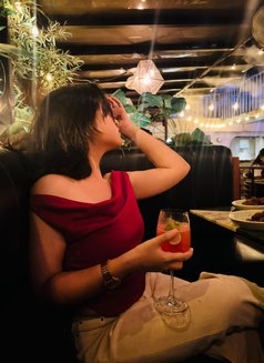 Meera - escort in Pune Photo 5 of 5