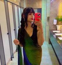 Meera - Acompañantes transexual in New Delhi