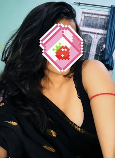 🦋Malyali cam and meet independent 🦋 - escort in Kochi Photo 3 of 8
