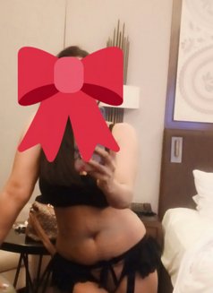 Meera - escort in Kolkata Photo 9 of 9