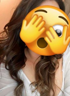 Meera - escort in Coimbatore Photo 6 of 7
