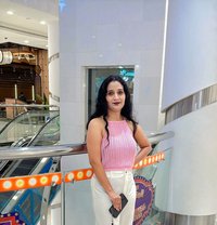 Meera Indian - puta in Muscat