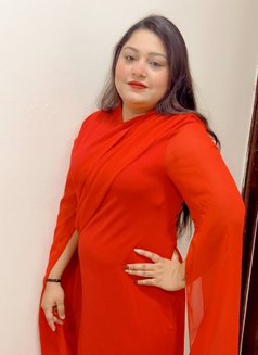 Meera Indian - escort in Muscat Photo 3 of 4