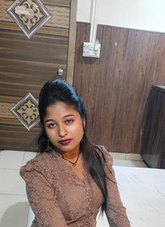 Meera Singh - escort in Bangalore Photo 2 of 2