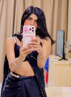 Meera (Teen Age in Dubai) - escort in Dubai Photo 5 of 9