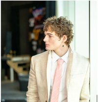 Meet 18 Year Old Keiran Woods - Male escort in Tokyo