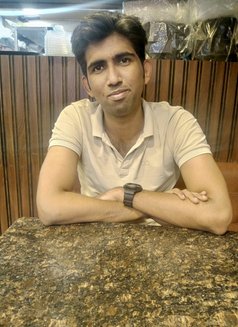 Meet and Relax Expert - Acompañantes masculino in Mumbai Photo 2 of 3