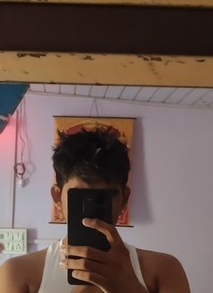 Meet and Relax Expert - Male escort in Mumbai Photo 2 of 2