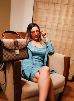 Meet and Then Pay - escort in New Delhi Photo 5 of 8