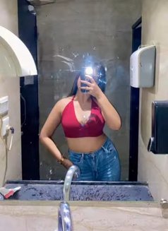 Meet Available - escort in Navi Mumbai Photo 2 of 3