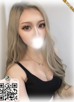 Meet Beautiful Japanese Companions - puta in Osaka Photo 2 of 11