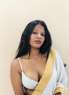 Mahak🥀(Cam & Real meet) 🧿 - escort in Bangalore Photo 1 of 1