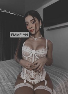 Meet/cam Show/videos - escort in Manila Photo 3 of 4