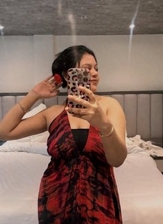 ❣️꧁ 🦋 Meet & Cam With Face꧂❣️🦋, Escort - puta in Mumbai Photo 10 of 11